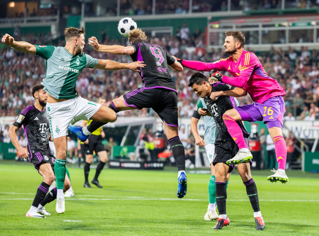SV Werder Bremen v FC Bayern München - Bundesliga