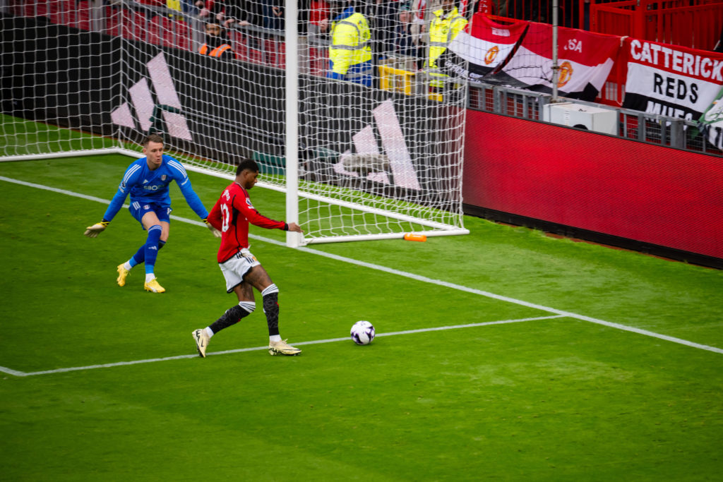 Manchester United v Fulham FC - Premier League
